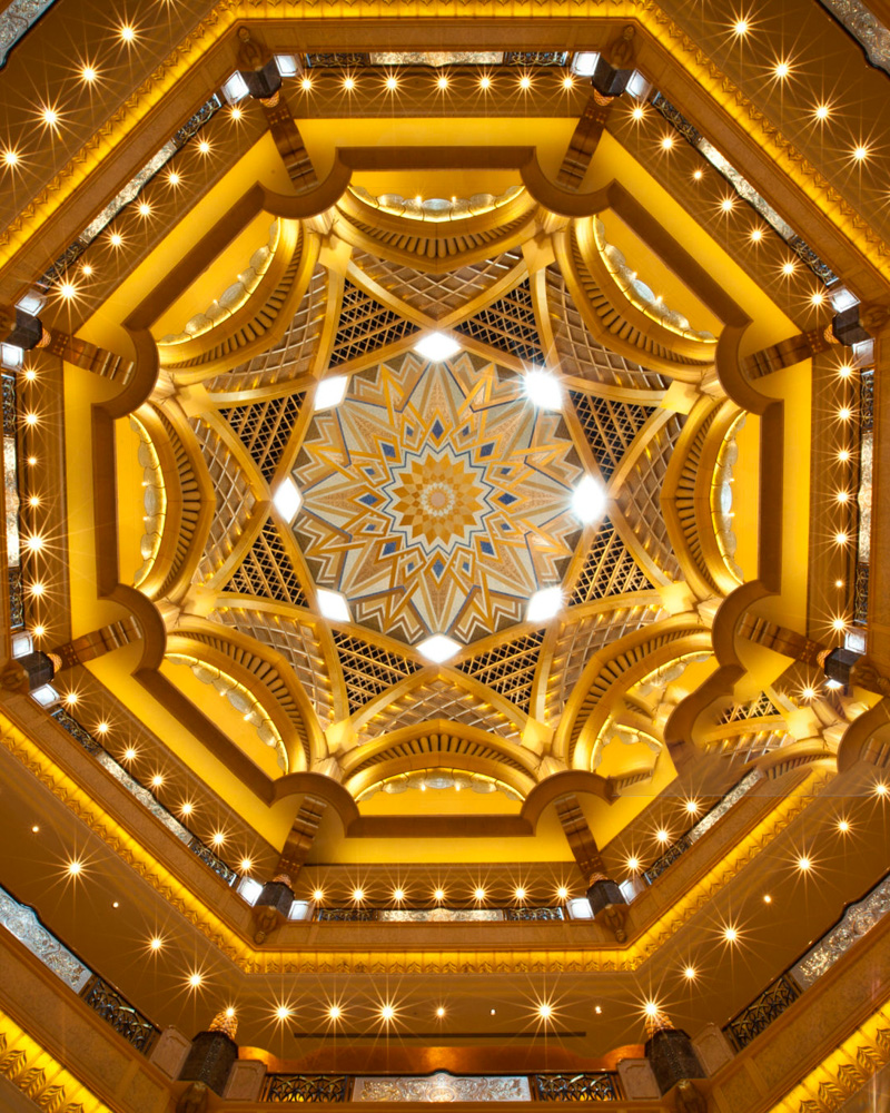 Emirates Palace corridor ceiling
